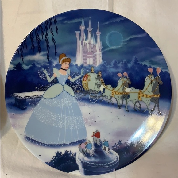 KNOWLES Other - PLATE #1 CINDERELLA DISNEYS TREASURED MOMENTS